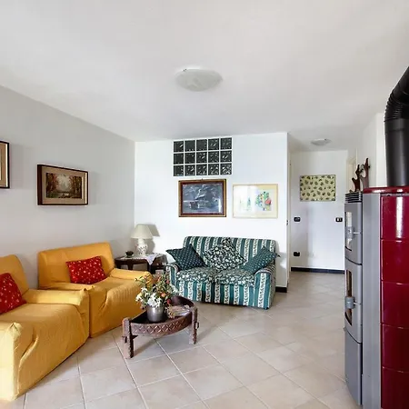 Casa Dei Gelsi Ferienhaus Chiama